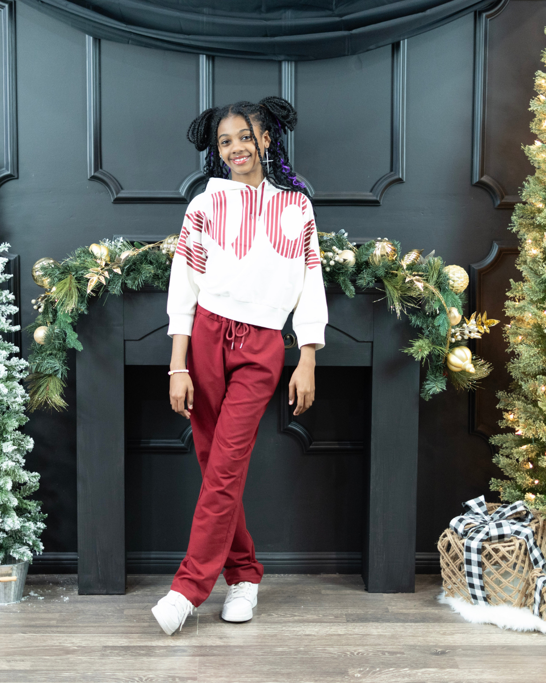 Nola ‘Enjoy’ Sweatshirt (Burgundy)